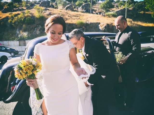 La boda de Jorge y Nazaret en Valdastillas, Cáceres 60