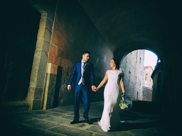 La boda de Jorge y Nazaret en Valdastillas, Cáceres 79