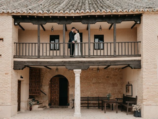 La boda de Juan Carlos y Fatima en Carrion De Calatrava, Ciudad Real 9
