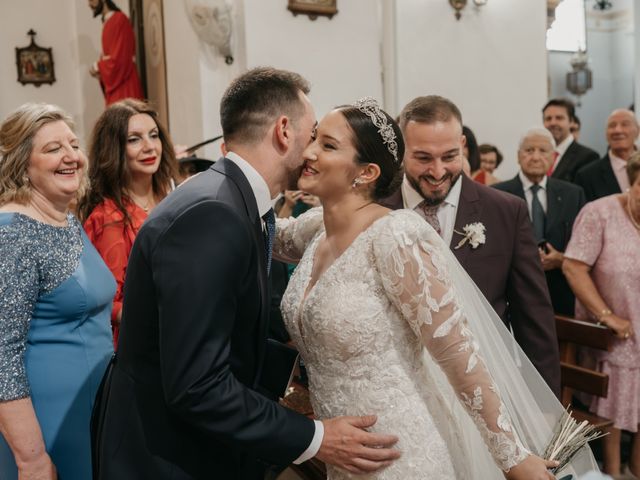 La boda de Juan Carlos y Fatima en Carrion De Calatrava, Ciudad Real 57