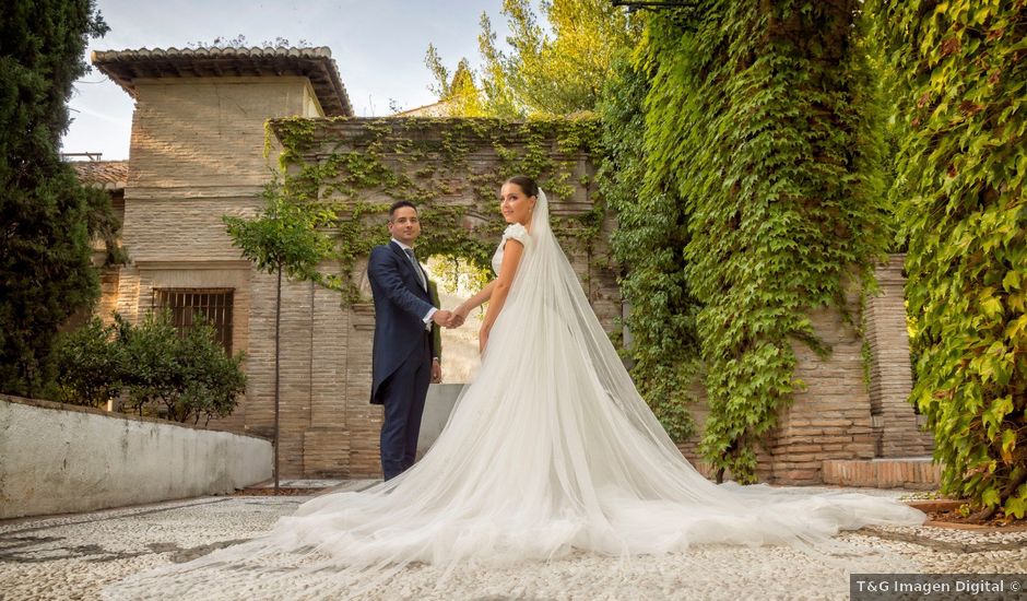 La boda de Alex y Alba en Motril, Granada