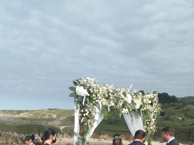 La boda de Cristian y Juanma  en Llanes, Asturias 4
