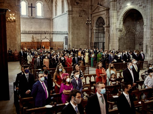 La boda de Nacho y Mayte en Mora De Rubielos, Teruel 136