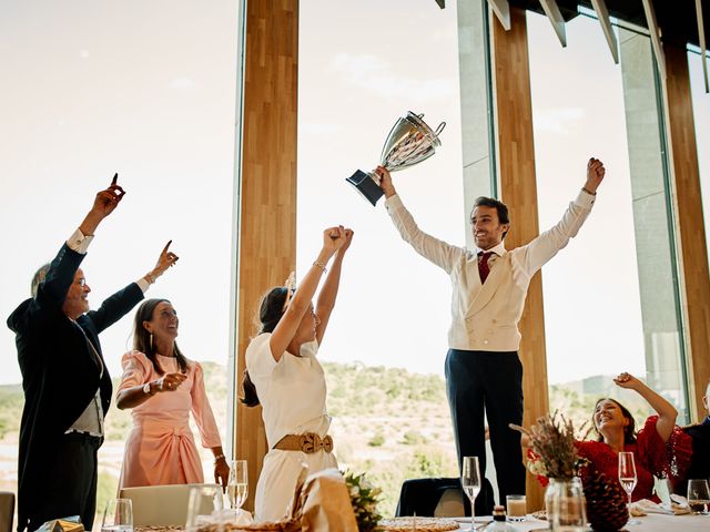 La boda de Nacho y Mayte en Mora De Rubielos, Teruel 239