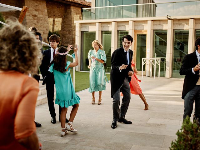 La boda de Nacho y Mayte en Mora De Rubielos, Teruel 296