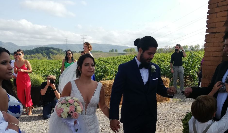 La boda de Manuel y Bárbara  en Sant Llorenç D'hortons, Barcelona