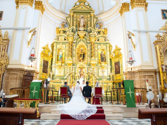 La boda de Antonio y Laura en Marbella, Málaga 15