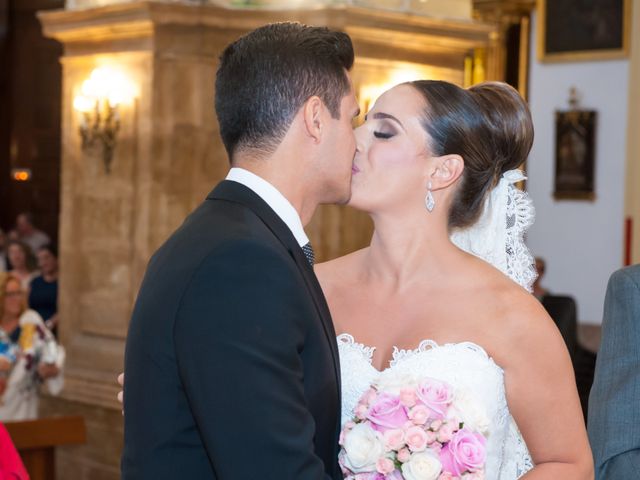 La boda de Antonio y Laura en Marbella, Málaga 17