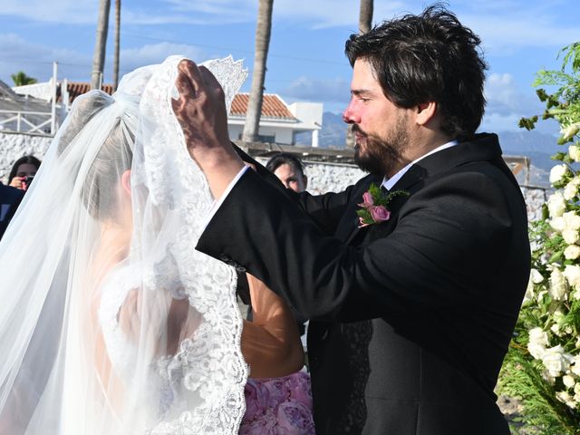 La boda de Eduardo y Carolina en Torre Del Mar, Málaga 22