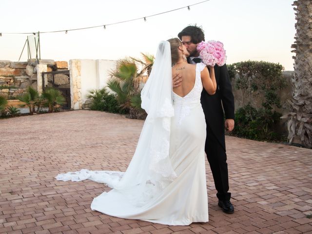 La boda de Eduardo y Carolina en Torre Del Mar, Málaga 24