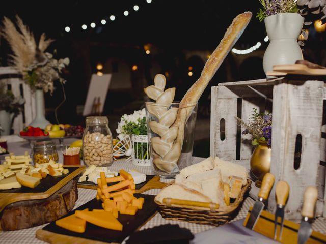 La boda de Santos y Laura en Talamanca Del Jarama, Madrid 25