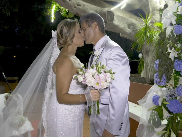 La boda de Joaquin y Cruz en Telde, Las Palmas 52