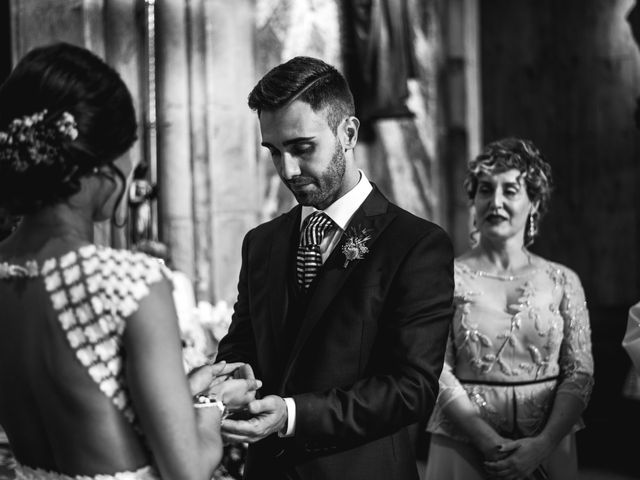 La boda de Rebeca y Iñaki en Donostia-San Sebastián, Guipúzcoa 44