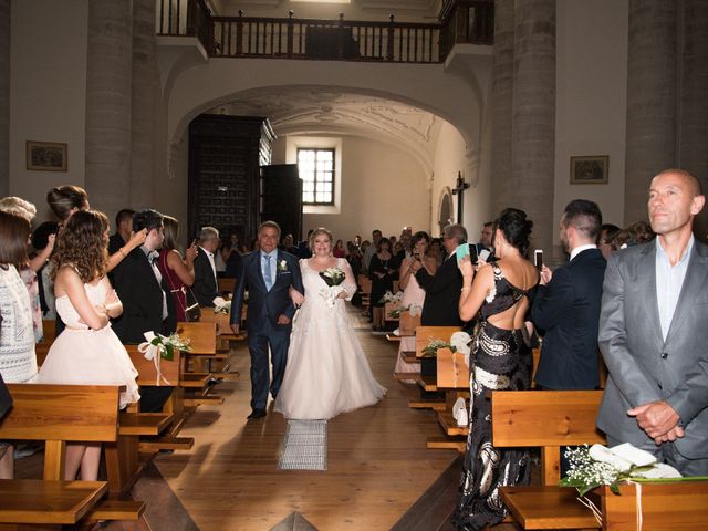 La boda de Rubén y Tania en Valoria La Buena, Valladolid 14