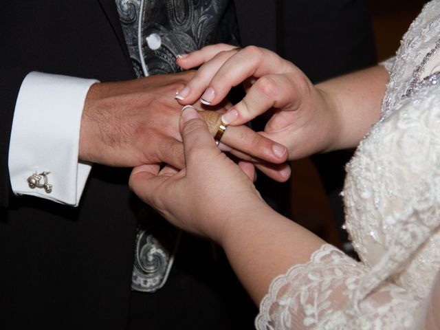 La boda de Rubén y Tania en Valoria La Buena, Valladolid 21