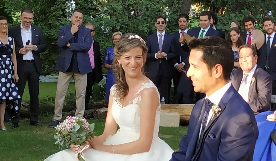 La boda de Carlos y María  en Plasencia, Cáceres