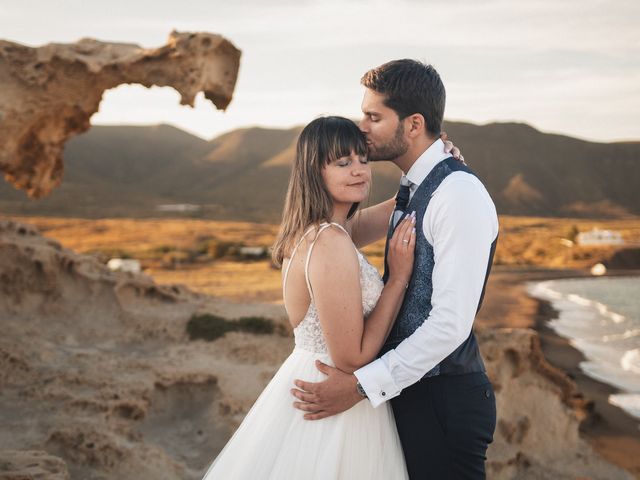 La boda de Vicente y Innesa en Almería, Almería 56