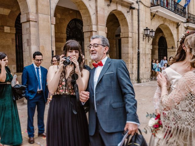 La boda de Dani y Adela en Oviedo, Asturias 112