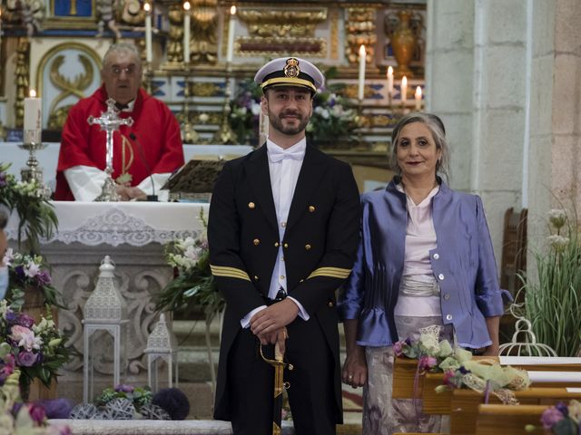 La boda de Andrés y Nuria en Bergantiños, A Coruña 43