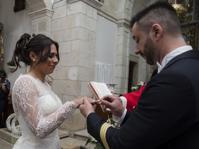 La boda de Andrés y Nuria en Bergantiños, A Coruña 51