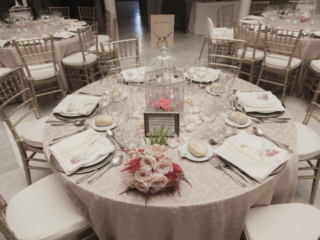 La boda de María y Jose en Sevilla, Sevilla 39