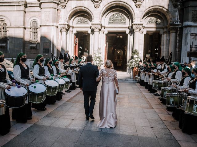 La boda de Diego y Paula en Oviedo, Asturias 4