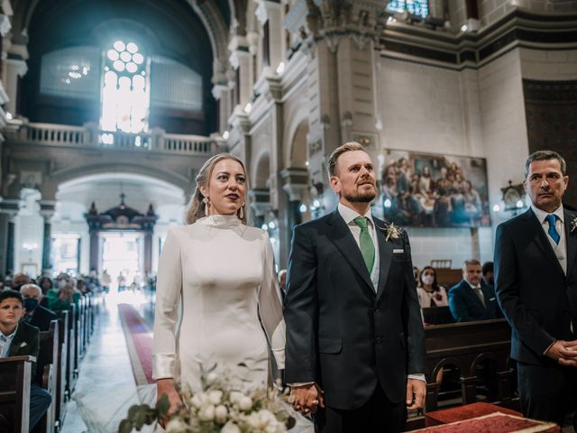 La boda de Diego y Paula en Oviedo, Asturias 17