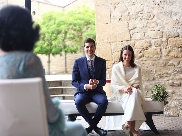 La boda de Iñigo y Ainara en Elciego, Álava 23