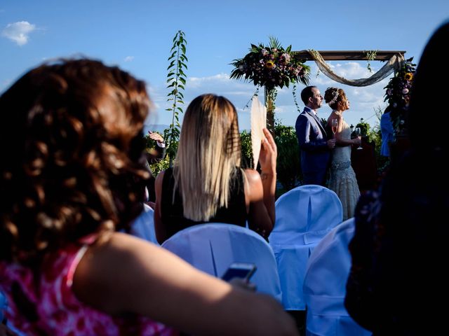 La boda de Oscar y Manuela en Canedo, León 18