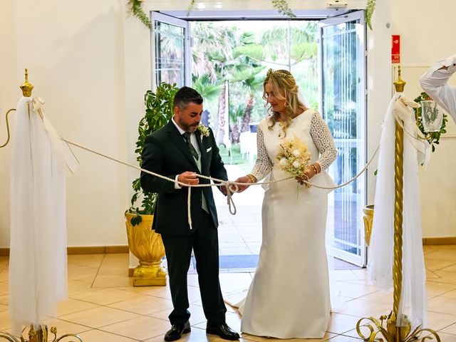 La boda de Rocío y Mario en Punta Umbria, Huelva 27