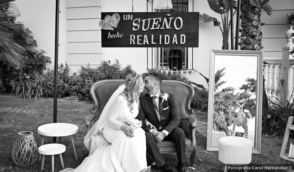 La boda de Rocío y Mario en Punta Umbria, Huelva