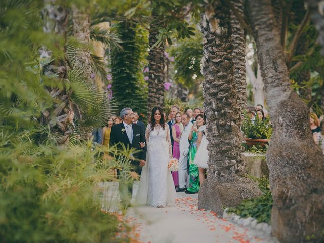 La boda de Antonio y Carolina en Elx/elche, Alicante 52