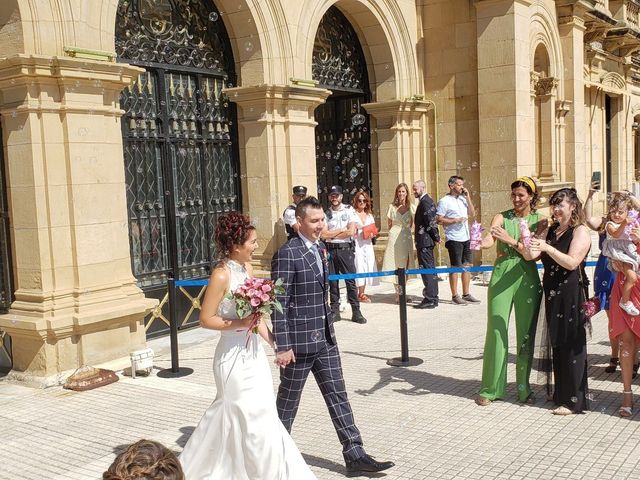 La boda de Mikel y Verónica  en Donostia-San Sebastián, Guipúzcoa 1