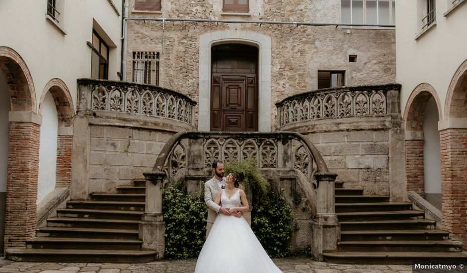 La boda de David y Marine en Sant Ferriol, Girona