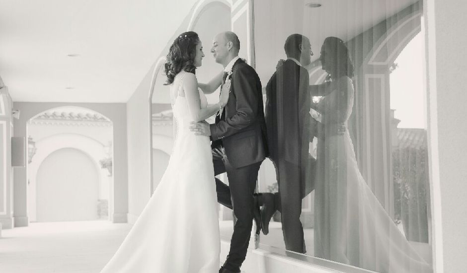 La boda de Adolfo y Jessica en Montbrio Del Camp, Tarragona