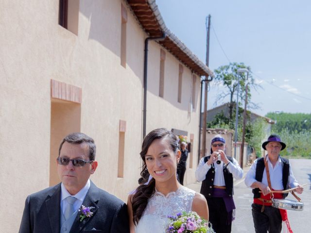 La boda de Kike y Mónica en Las Omañas, León 16