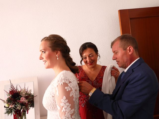 La boda de Carlos y Ioana en Laguardia, Álava 14