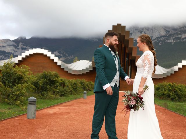 La boda de Carlos y Ioana en Laguardia, Álava 16