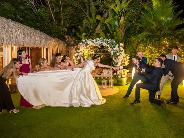 La boda de Enrique y Victoria en Málaga, Málaga 5