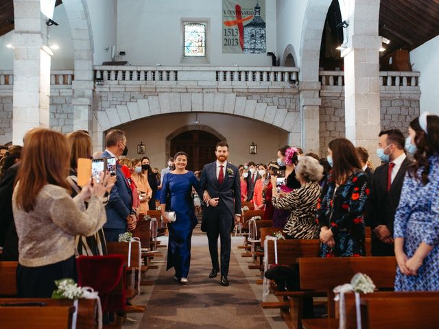 La boda de Javier y Guadalupe en Hoyo De Manzanares, Madrid 41