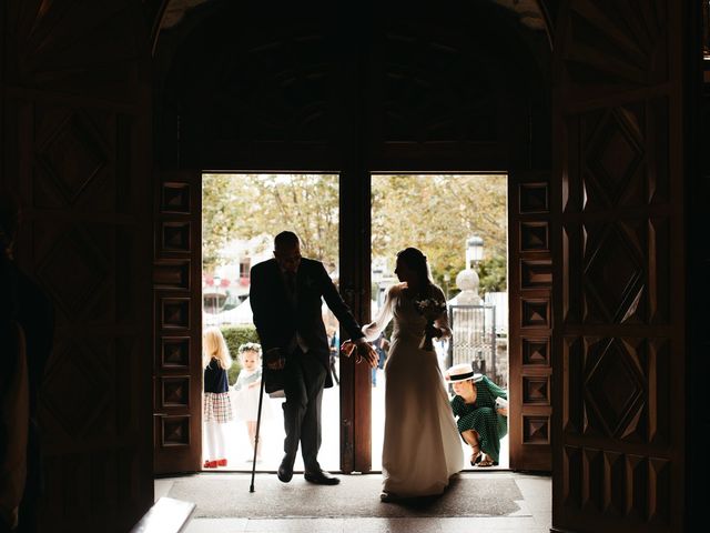 La boda de Javier y Guadalupe en Hoyo De Manzanares, Madrid 45