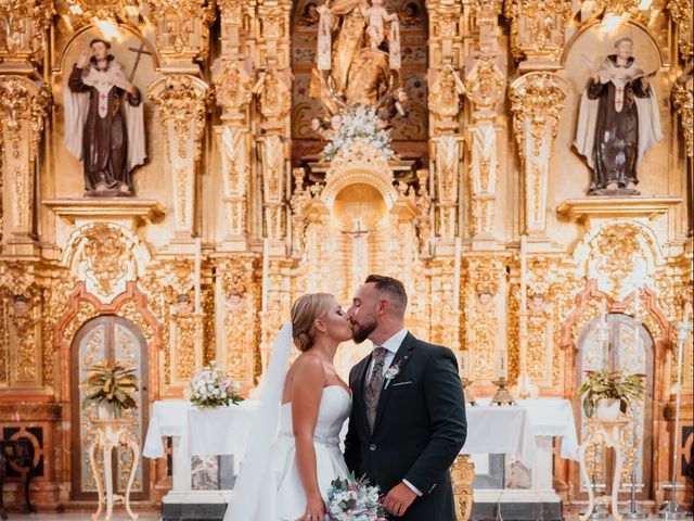 La boda de Ángel  y Laura en San Fernando, Cádiz 22