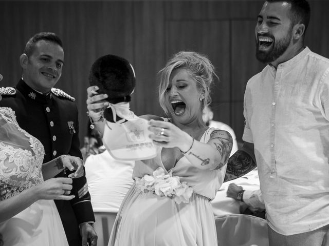 La boda de Ruben y Rosario en Vilanova I La Geltru, Barcelona 24