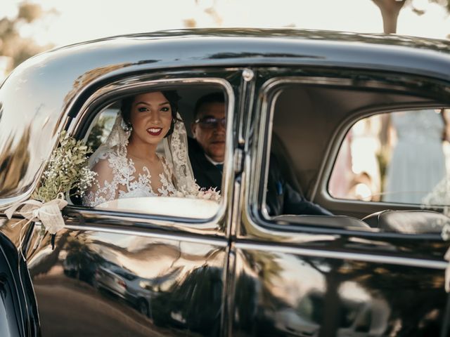 La boda de Miguel y Lurdes en Badajoz, Badajoz 39