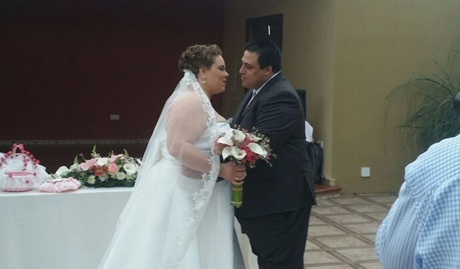 La boda de Santy y Sonia  en Cantillana, Sevilla