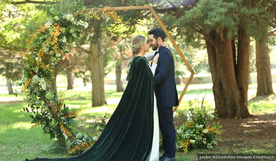 La boda de Rafa y Amaia en Navarrete, Álava