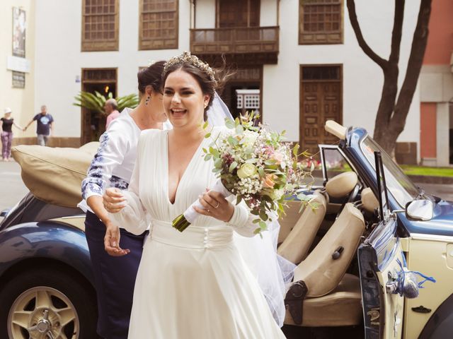 La boda de Miguel y Natalia en Los Realejos, Santa Cruz de Tenerife 36