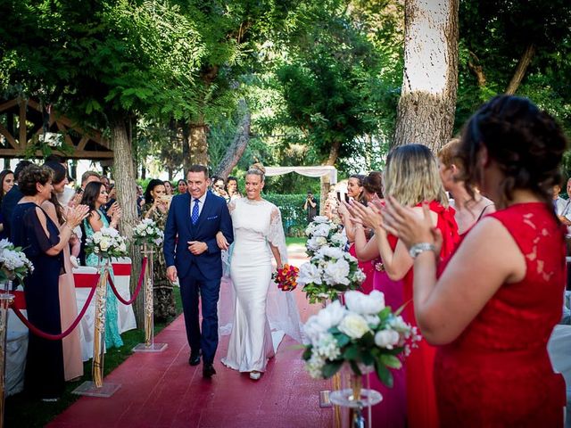 La boda de Carlos y Angela en Madrid, Madrid 34