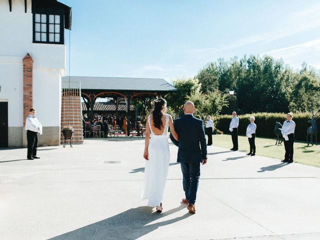 La boda de Diana y Diego en León, León 2