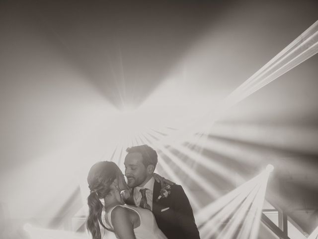 La boda de Queco y Claudia en Zaragoza, Zaragoza 27